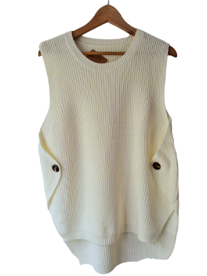 Sweater Cuca sin manga blanco invierno